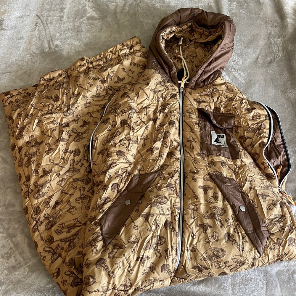 Poler Brown and Tan Wearable Sleeping Bag -mushroom